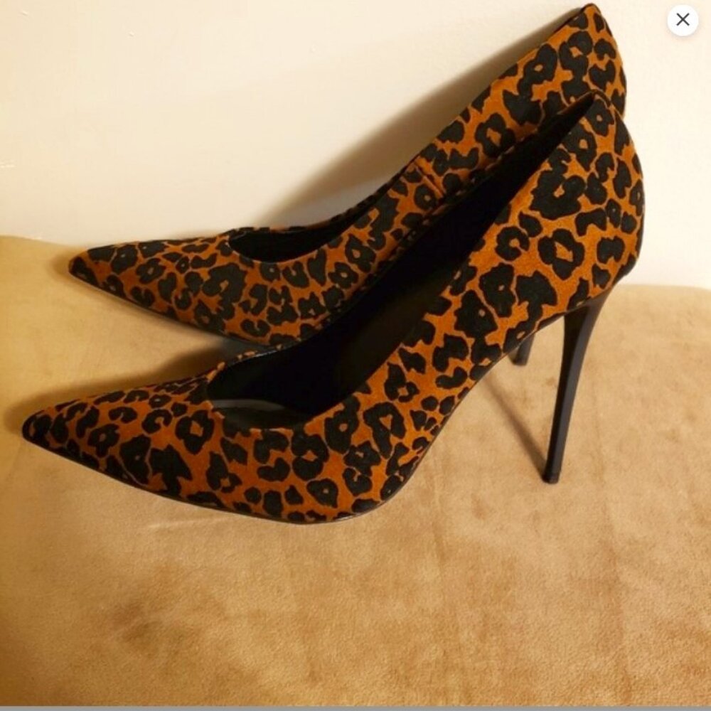 High Heel Pumps